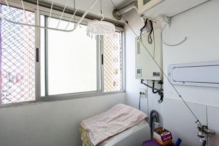 Apartamento à venda com 65m², 3 quartos e 1 vaga Apartamento à venda com 65m², 3 quartos e 1 vagaÁrea de Serviço