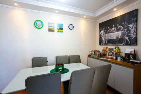 Apartamento à venda com 65m², 3 quartos e 1 vaga Apartamento à venda com 65m², 3 quartos e 1 vagaSala