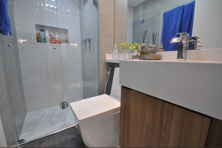 Apartamento à venda com 47m², 2 quartos e 1 vagaBanheiro Social