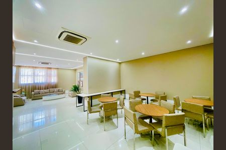 Apartamento para alugar com 154m², 3 quartos e 3 vagas Apartamento para alugar com 154m², 3 quartos e 3 vagasSalão de Festas
