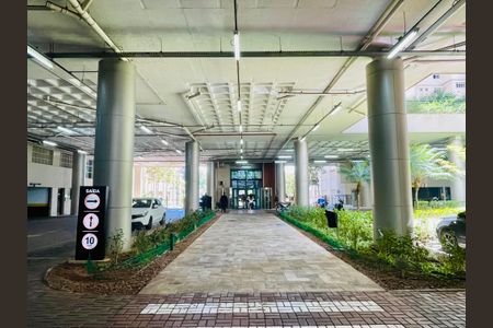 Apartamento para alugar com 154m², 3 quartos e 3 vagas Apartamento para alugar com 154m², 3 quartos e 3 vagasEntrada veículos