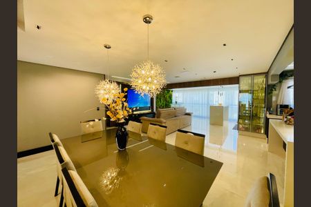 Apartamento para alugar com 154m², 3 quartos e 3 vagas Apartamento para alugar com 154m², 3 quartos e 3 vagasSala de Jantar