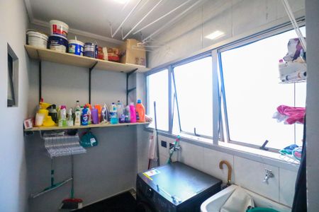 Apartamento à venda com 73m², 2 quartos e 1 vagaÁrea de Serviço