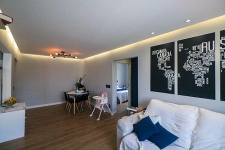 Apartamento à venda com 73m², 2 quartos e 1 vagaSala