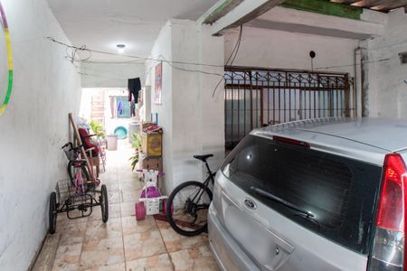 Casa à venda com 69m², 2 quartos e 1 vagaGaragem