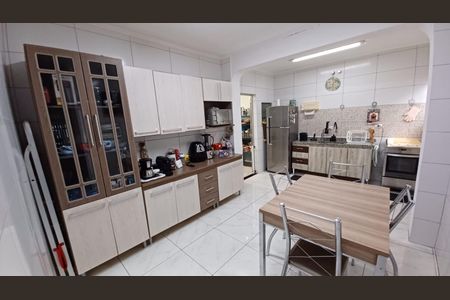 Casa à venda com 2 quartos, 145m² em Vila Rica, São Bernardo do Campo