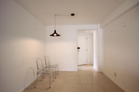 Apartamento à venda com 82m², 3 quartos e 2 vagas Apartamento à venda com 82m², 3 quartos e 2 vagasSala