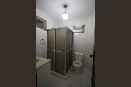 Casa para alugar com 300m², 3 quartos e 4 vagas Casa para alugar com 300m², 3 quartos e 4 vagasBanheiro suíte