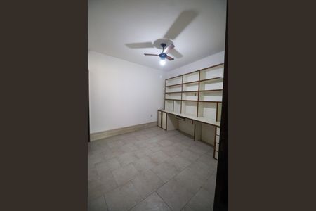 Suíte de casa para alugar com 3 quartos, 300m² em Engenho Velho de Brotas, Salvador