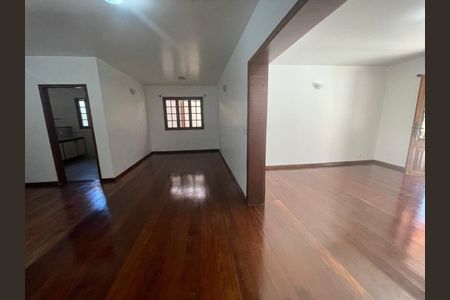 Casa à venda com 5 quartos, 473m² em Barra da Tijuca, Rio de Janeiro