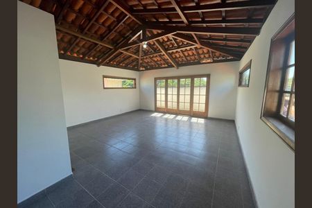 Casa à venda com 5 quartos, 473m² em Barra da Tijuca, Rio de Janeiro