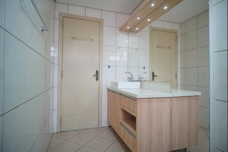Apartamento à venda com 83m², 2 quartos e sem vagaBanheiro Corredor