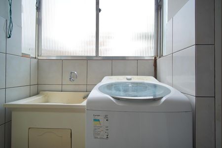 Apartamento à venda com 83m², 2 quartos e sem vagaÁrea de Serviço