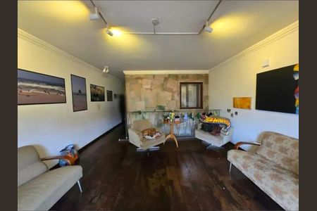 Casa à venda com 3 quartos, 150m² em Jardim Pinheiros, São Paulo