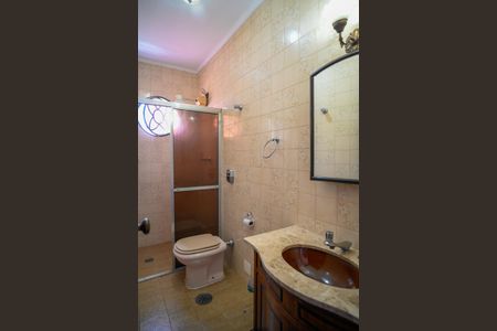 Casa à venda com 160m², 3 quartos e 2 vagasBanheiro Quarto 1 - Suite