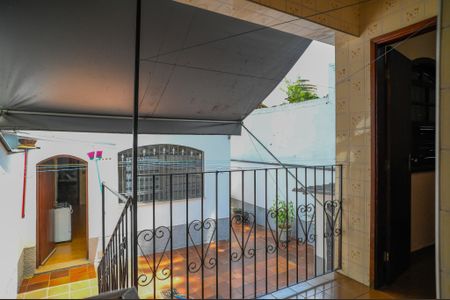 Casa à venda com 160m², 3 quartos e 2 vagasÁrea de Serviço
