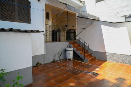 Casa à venda com 160m², 3 quartos e 2 vagasQuintal