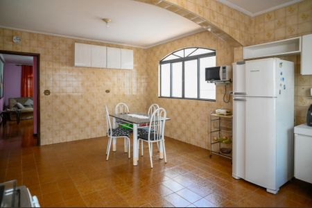 Casa à venda com 160m², 3 quartos e 2 vagasCozinha