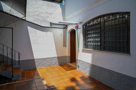 Casa à venda com 160m², 3 quartos e 2 vagasQuintal