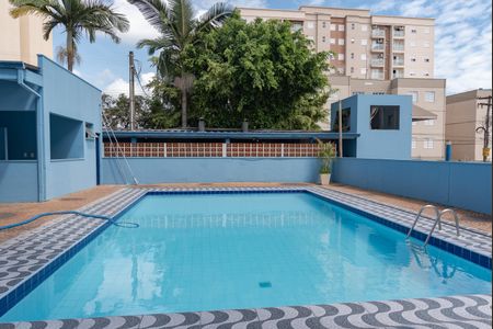 Apartamento à venda com 70m², 2 quartos e 1 vagaÁrea comum - Piscina