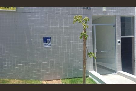 Studio para alugar com 30m², 1 quarto e 1 vaga Studio para alugar com 30m², 1 quarto e 1 vagaFachada