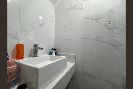 Casa de condomínio para alugar com 290m², 5 quartos e 2 vagasBanheiro