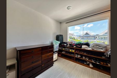 Casa de condomínio para alugar com 290m², 5 quartos e 2 vagasQuarto 1 