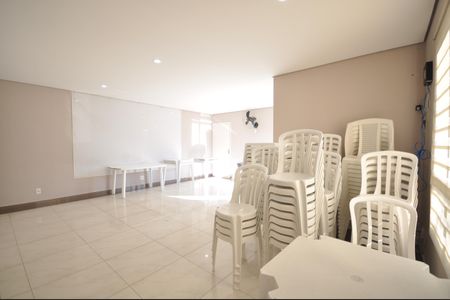 Apartamento à venda com 47m², 2 quartos e 1 vagaÁrea comum - Salão de festas