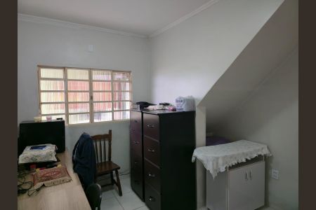 Casa à venda com 180m², 3 quartos e 2 vagasEscritório