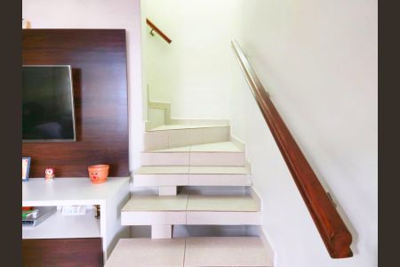Sala  de casa à venda com 3 quartos, 180m² em Macedo, Guarulhos
