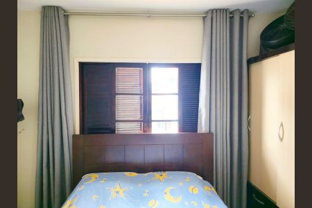 Casa à venda com 180m², 3 quartos e 2 vagas Quartos 02