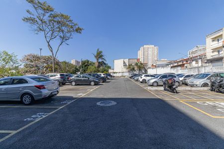 Apartamento à venda com 46m², 2 quartos e 1 vaga Apartamento à venda com 46m², 2 quartos e 1 vagaÁrea Comum - Garagem