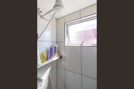 Apartamento à venda com 46m², 2 quartos e 1 vaga Apartamento à venda com 46m², 2 quartos e 1 vagaBanheiro