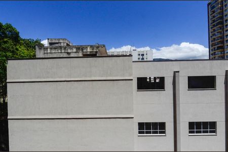 Sala de apartamento à venda com 2 quartos, 60m² em Vila Isabel, Rio de Janeiro