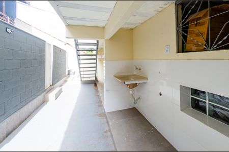 Studio para alugar com 26m², 1 quarto e sem vaga Studio para alugar com 26m², 1 quarto e sem vagaÁrea de serviço