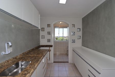 Apartamento à venda com 54m², 2 quartos e 1 vagaCozinha