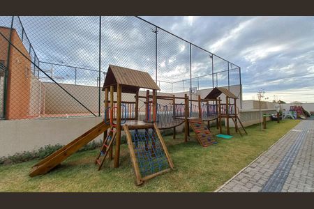 Apartamento para alugar com 46m², 2 quartos e 1 vaga Apartamento para alugar com 46m², 2 quartos e 1 vagaÁrea comum - Playground