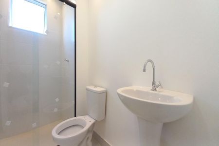 Apartamento para alugar com 46m², 2 quartos e 1 vaga Apartamento para alugar com 46m², 2 quartos e 1 vagaBanheiro