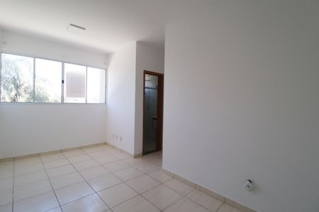 Sala de apartamento para alugar com 2 quartos, 47m² em Jardim Célia, Uberlândia