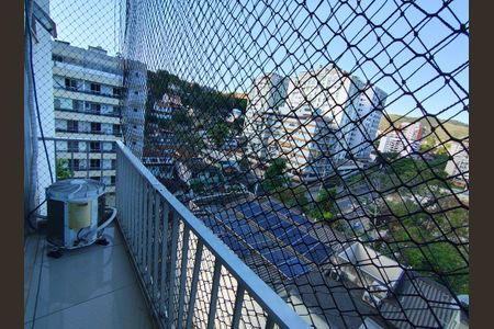 Apartamento à venda com 97m², 2 quartos e 1 vaga