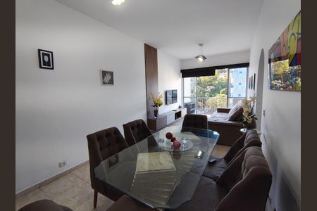 Apartamento à venda com 97m², 2 quartos e 1 vaga