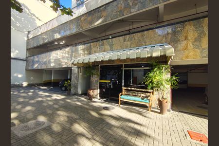 Apartamento à venda com 97m², 2 quartos e 1 vaga