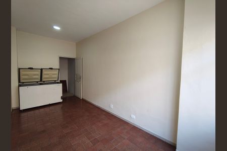 Apartamento à venda com 97m², 2 quartos e 1 vaga