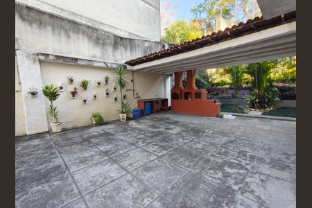 Apartamento à venda com 97m², 2 quartos e 1 vaga