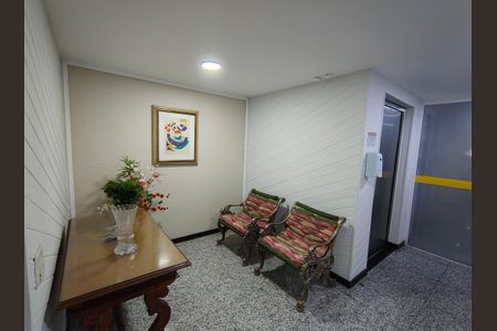 Apartamento à venda com 97m², 2 quartos e 1 vaga