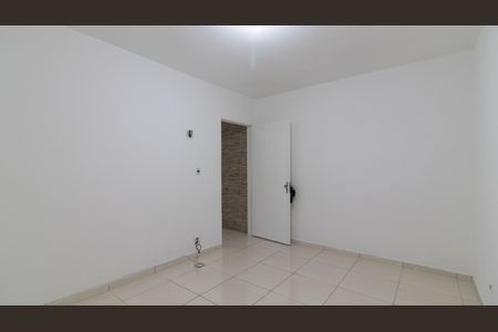 Quarto 1 de casa para alugar com 2 quartos, 60m² em Parque Cisper, São Paulo