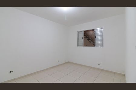 Quarto 1 de casa para alugar com 2 quartos, 60m² em Parque Cisper, São Paulo