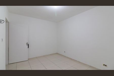 Quarto 1 de casa para alugar com 2 quartos, 60m² em Parque Cisper, São Paulo