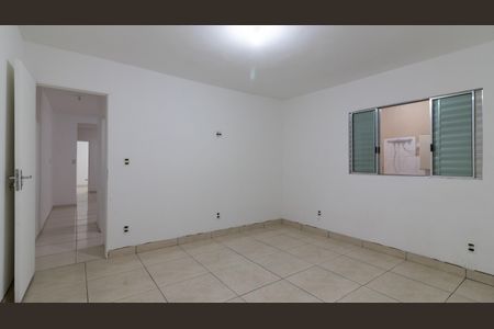 Quarto 2 de casa para alugar com 2 quartos, 60m² em Parque Cisper, São Paulo