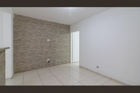 Sala de casa para alugar com 2 quartos, 60m² em Parque Cisper, São Paulo